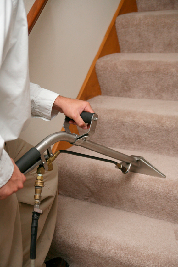 Nettoyage de tapis d'escalier